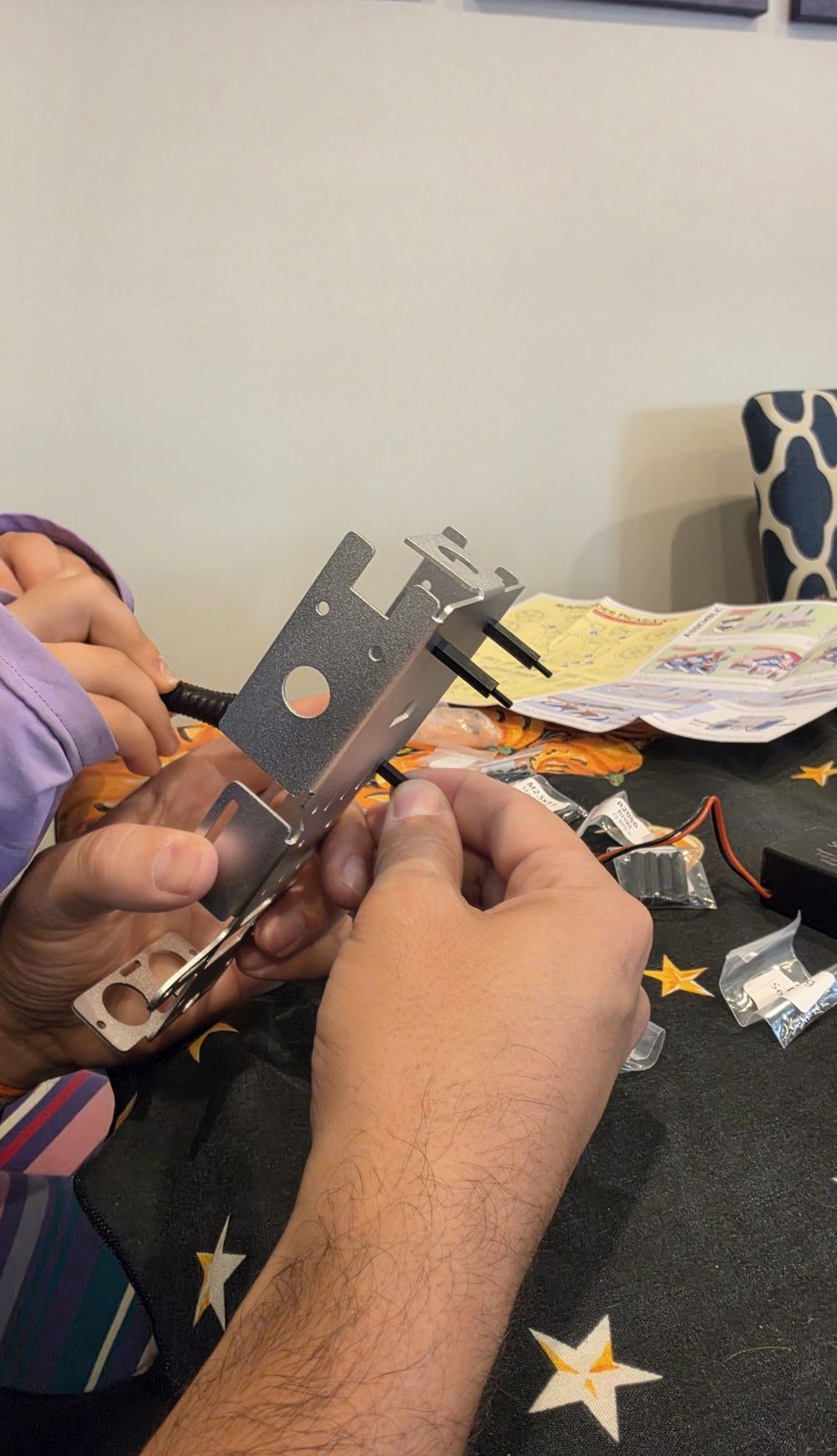 Holding the camera bracket